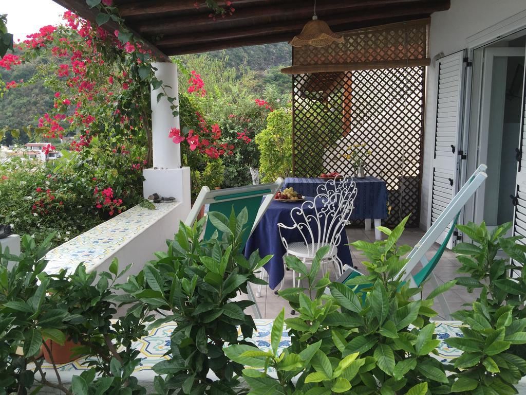 Villa Vista Mare Mela Lipari  Exterior foto
